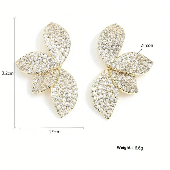 Women's Elegant Copper Irregular-Shaped Earrings - Picture 3 of 14